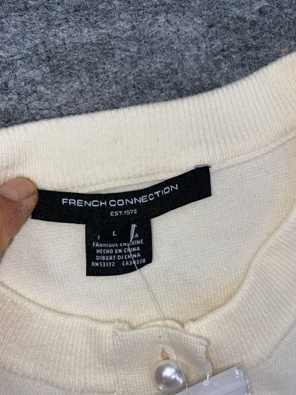 French Connection Faux Pearl Button Cropped Cardigan Ivory Pearl-Button Size L - Picture 2 of 6